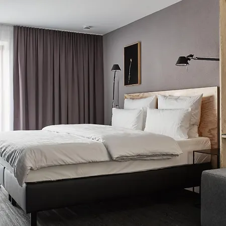Πανσιόν Winterfeld 4*